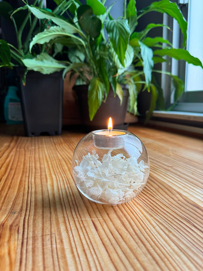 PORTAVELAS ESFÉRICO CON FLOR PRESERVADA